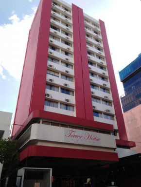 Отель Hotel Tower House Suites  Панама
